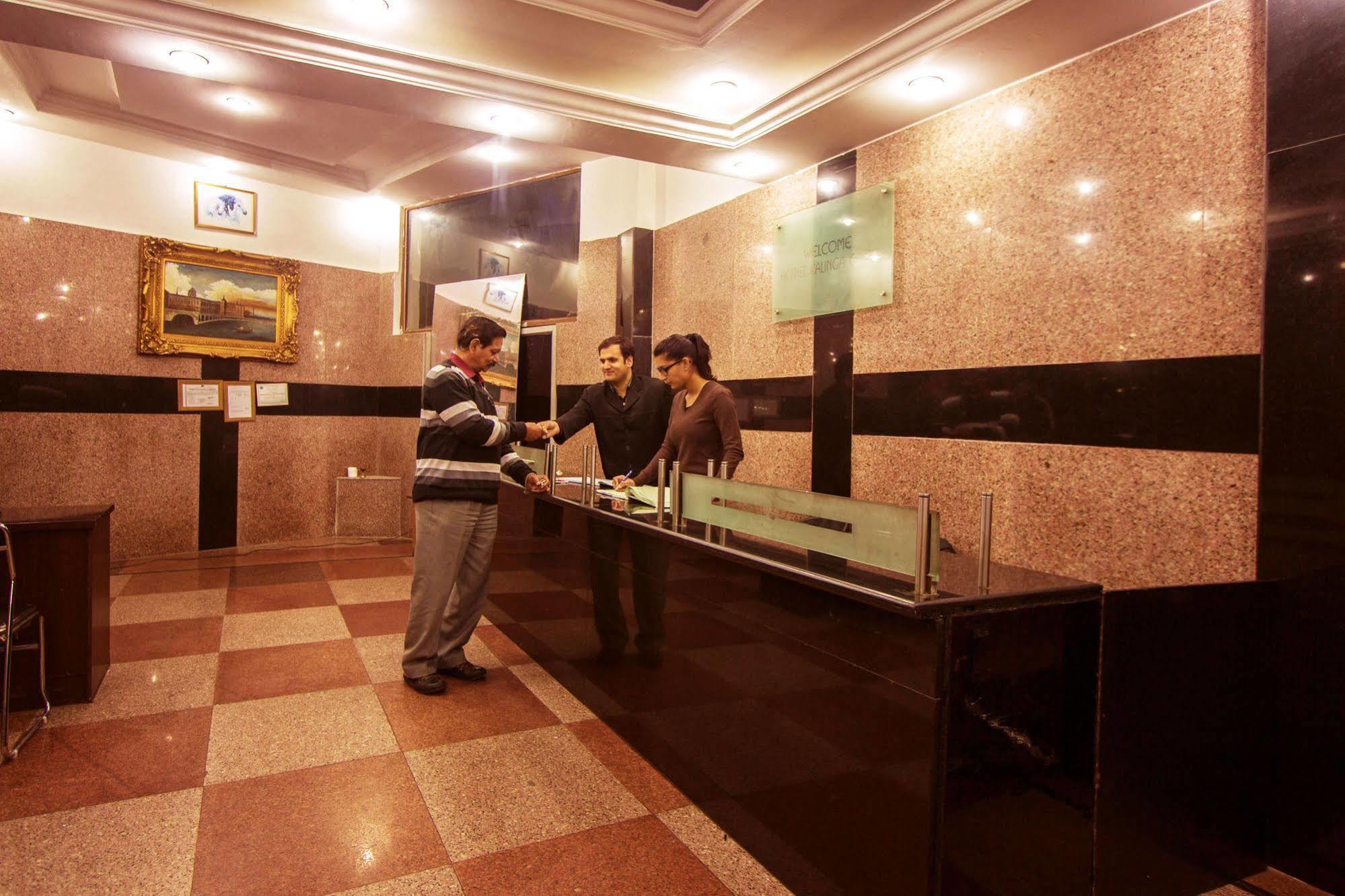Kalinga Grand Hotel Manāli Zewnętrze zdjęcie