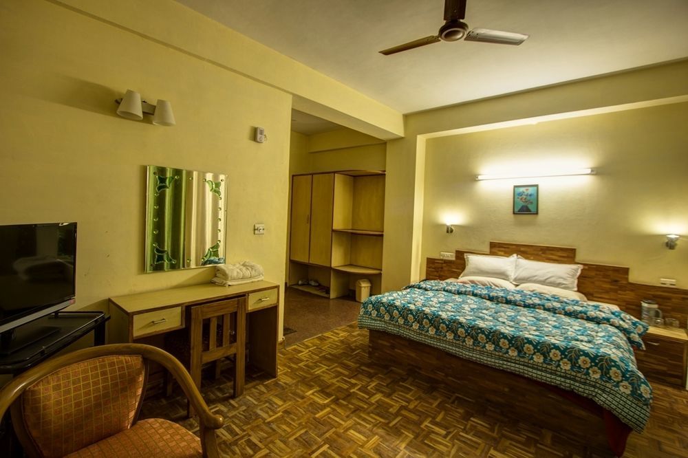 Kalinga Grand Hotel Manāli Zewnętrze zdjęcie
